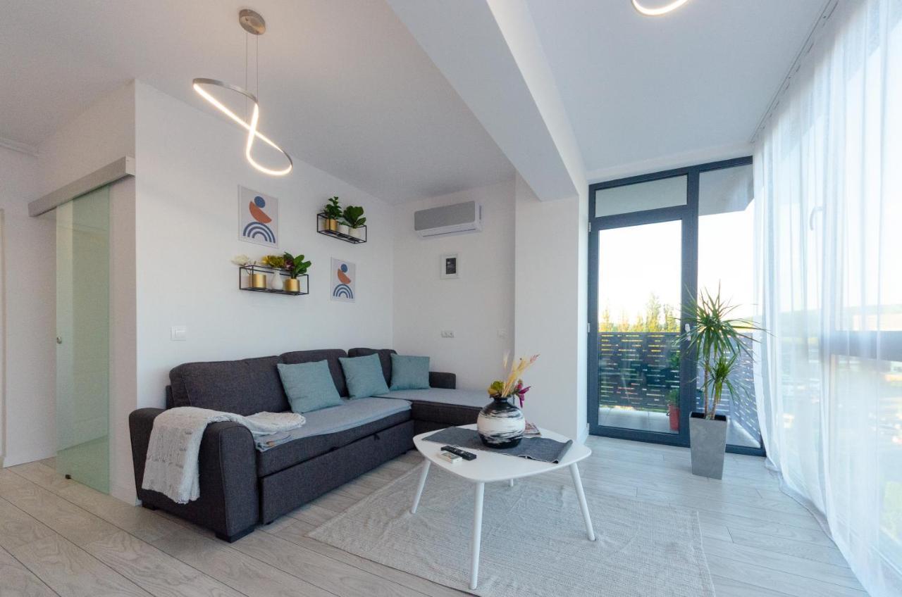 Bliss Apartment Targu Mures Exterior photo